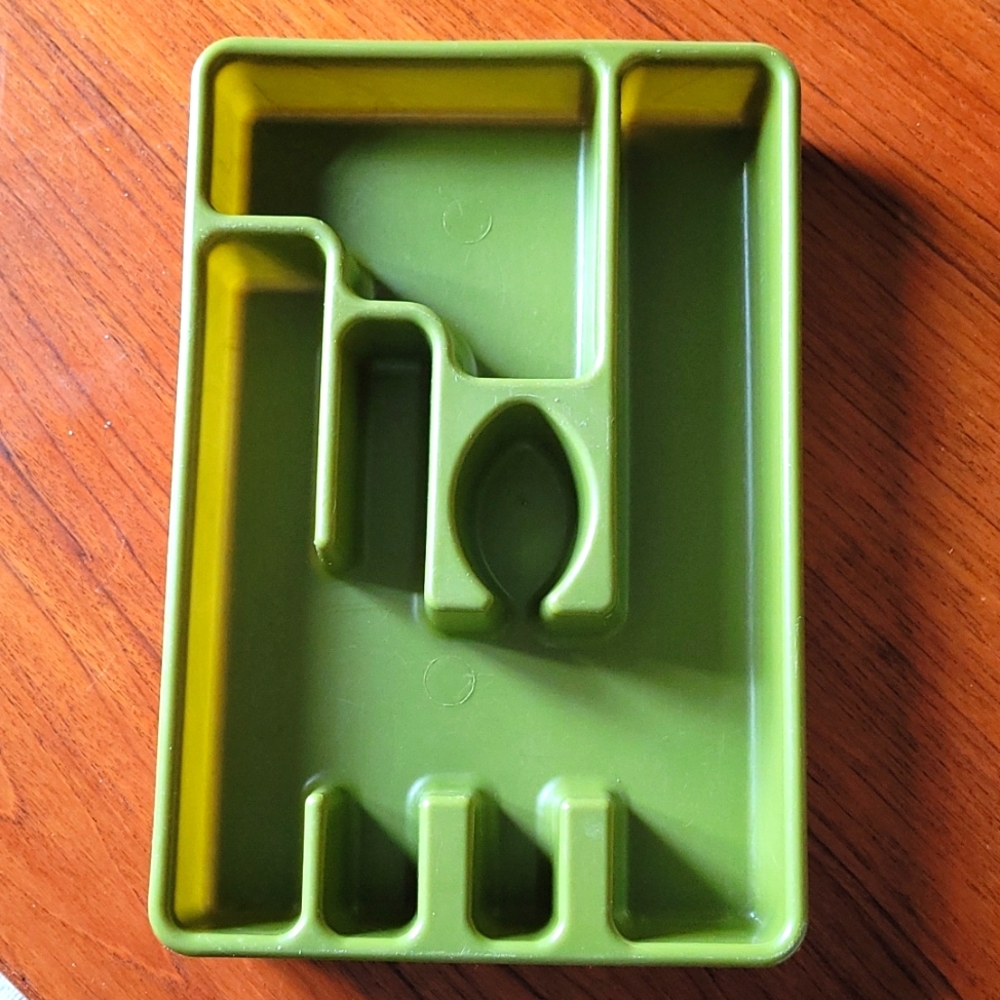 Avocado Green Utensil Organizer